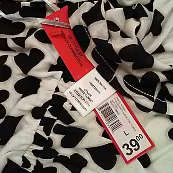 NEW & TAGS. French Connection Blouse With Hearts. - Picture 4 of 4